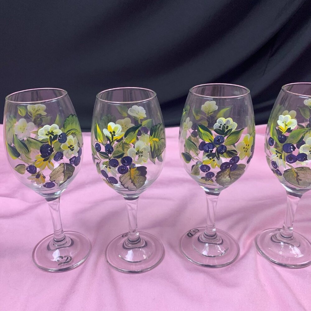 Set of 3 Wine glasses with floral hand paint)
